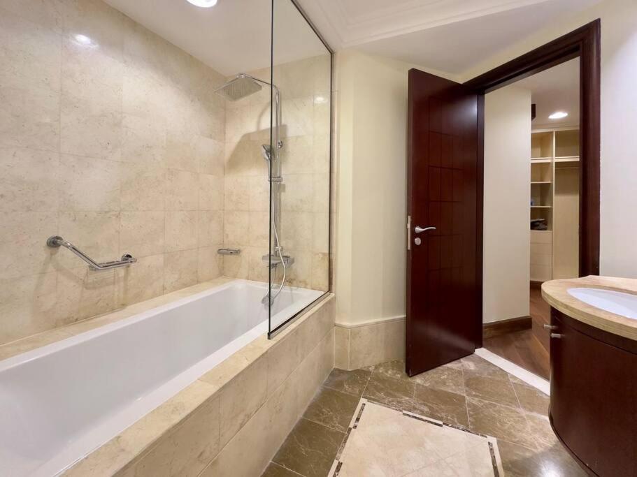 Apartment Dar Vacation-1br With Great View, Palm Jumeirah *