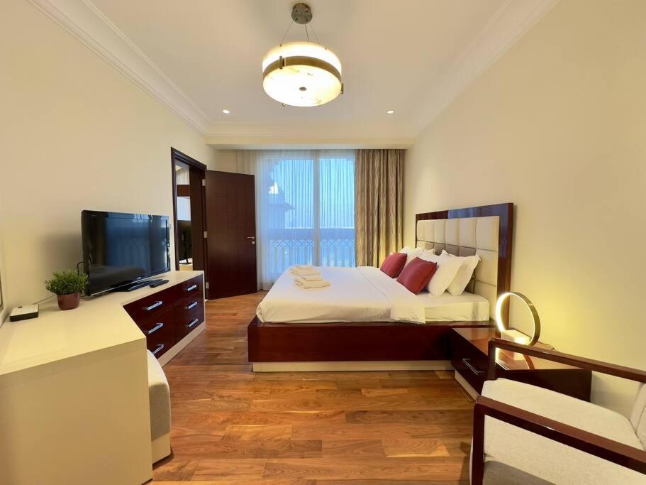 Dar Vacation-1br With Great View, Palm Jumeirah Apartment *