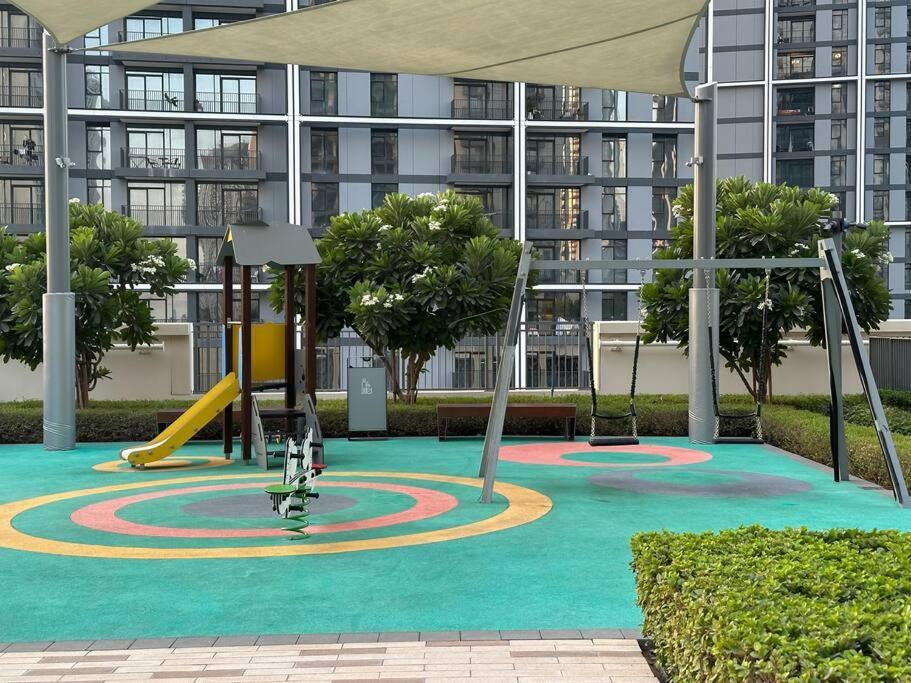 Beautiful 3br With Canal View