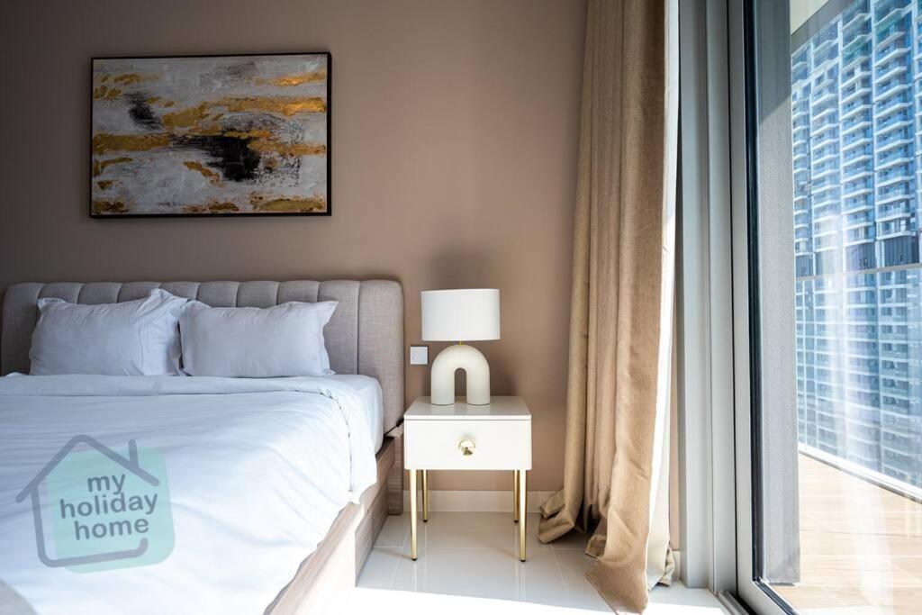 Apartment Beautiful 1br In Emaar Beachfront With Private Access Dubai