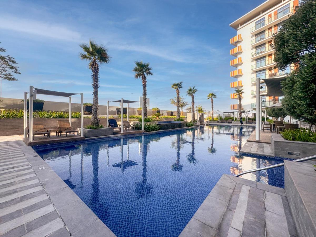 Modern 1-bed Retreat In Celestia, South Apartment Dubai