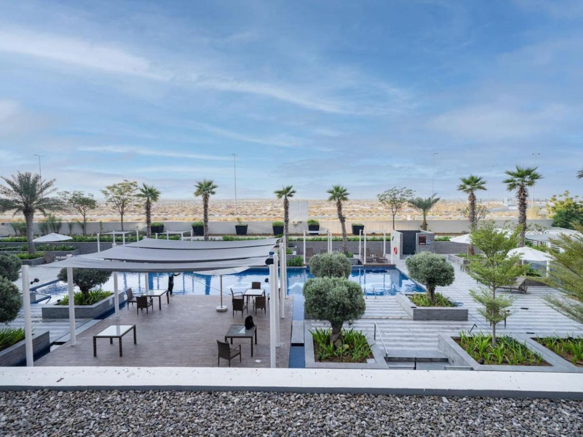 Apartment Modern 1-bed Retreat In Celestia, South Dubai