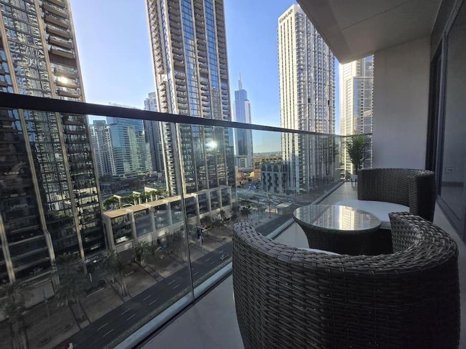 Luxury 1br Burj Khalifa View Walk To Mal * Dubai