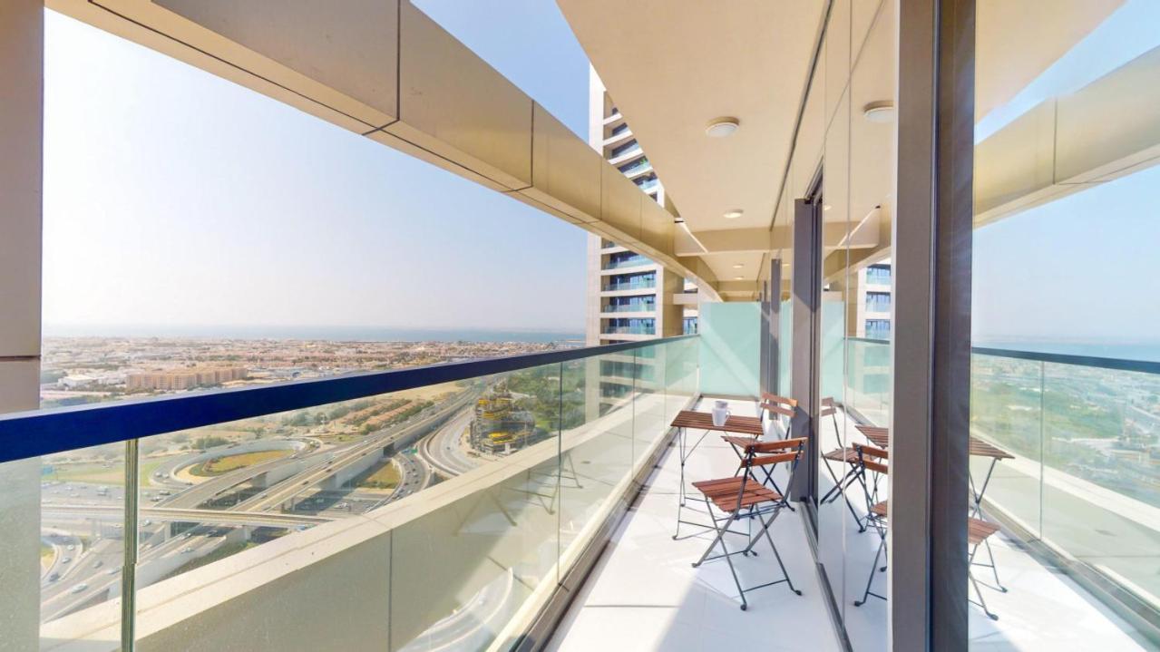 Aykon Tower C - Elegant Three Bed In Business Bay Apartment