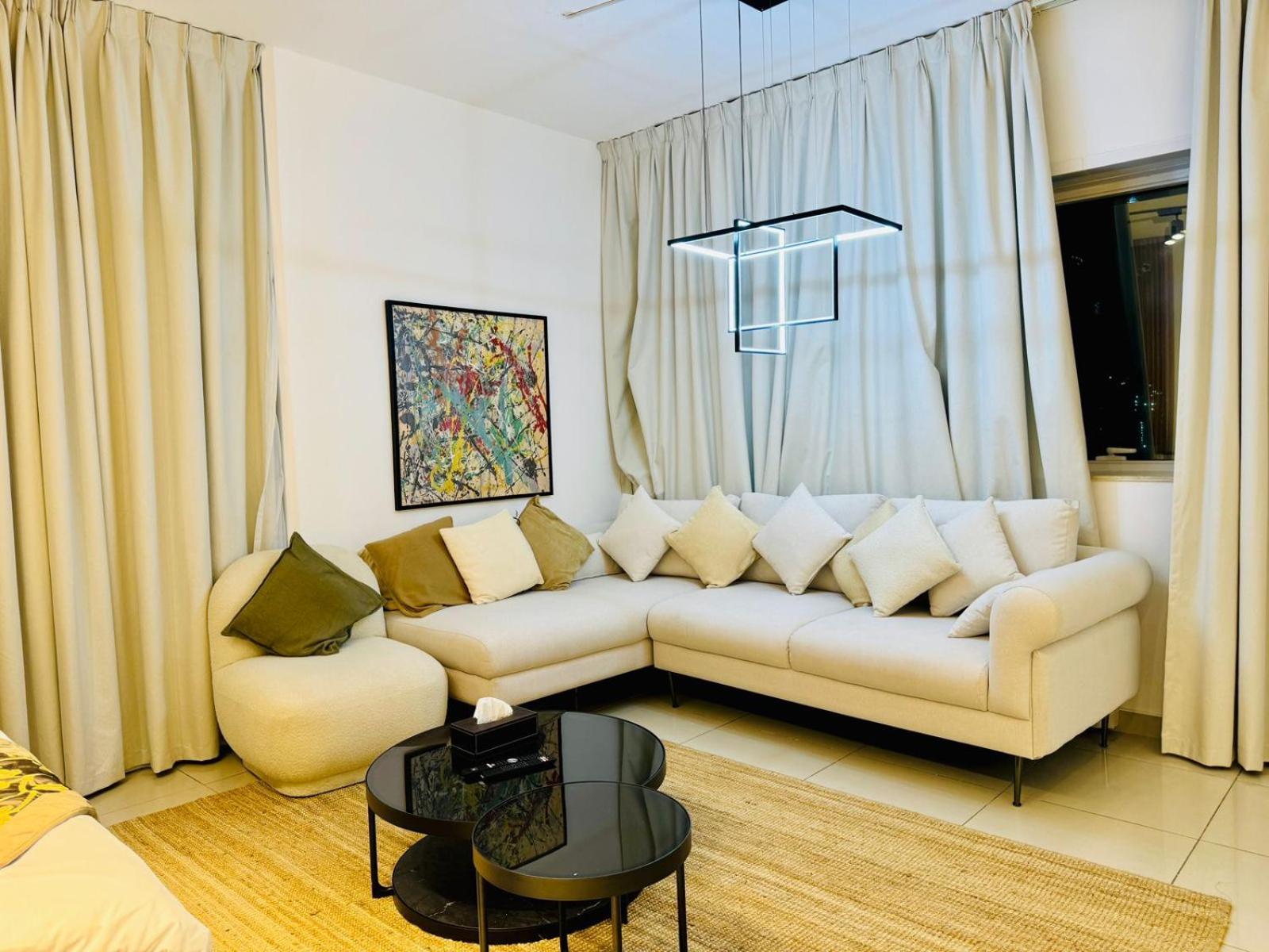 Apartment Entire Private Self Catered Marina