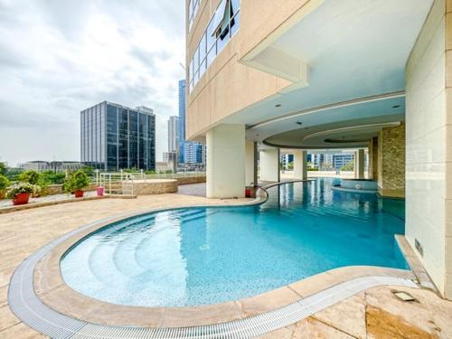 Brand New Spacious 1br In O2 Residences, Jlt * Dubai