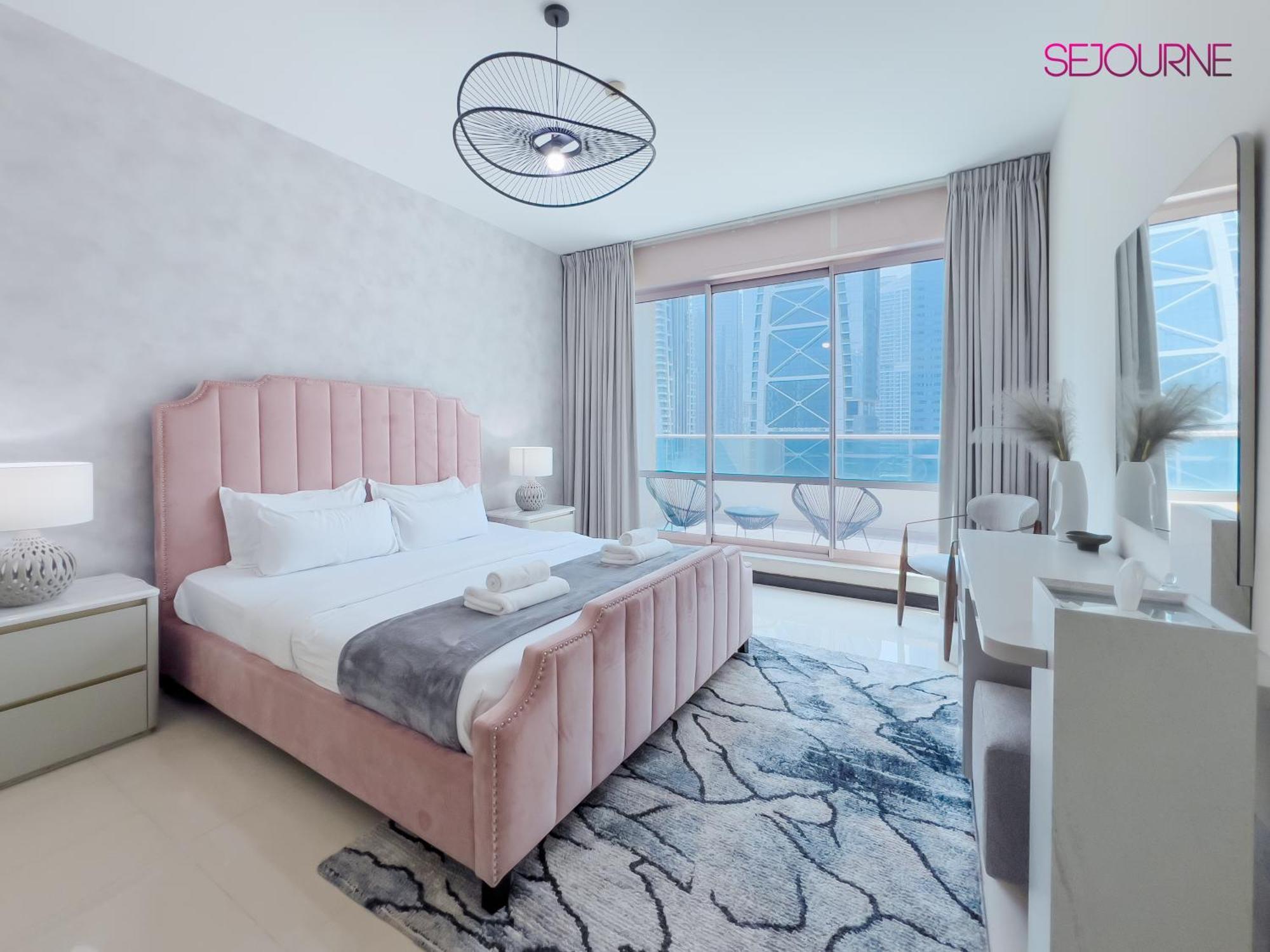 Brand New Spacious 1br In O2 Residences, Jlt Apartment