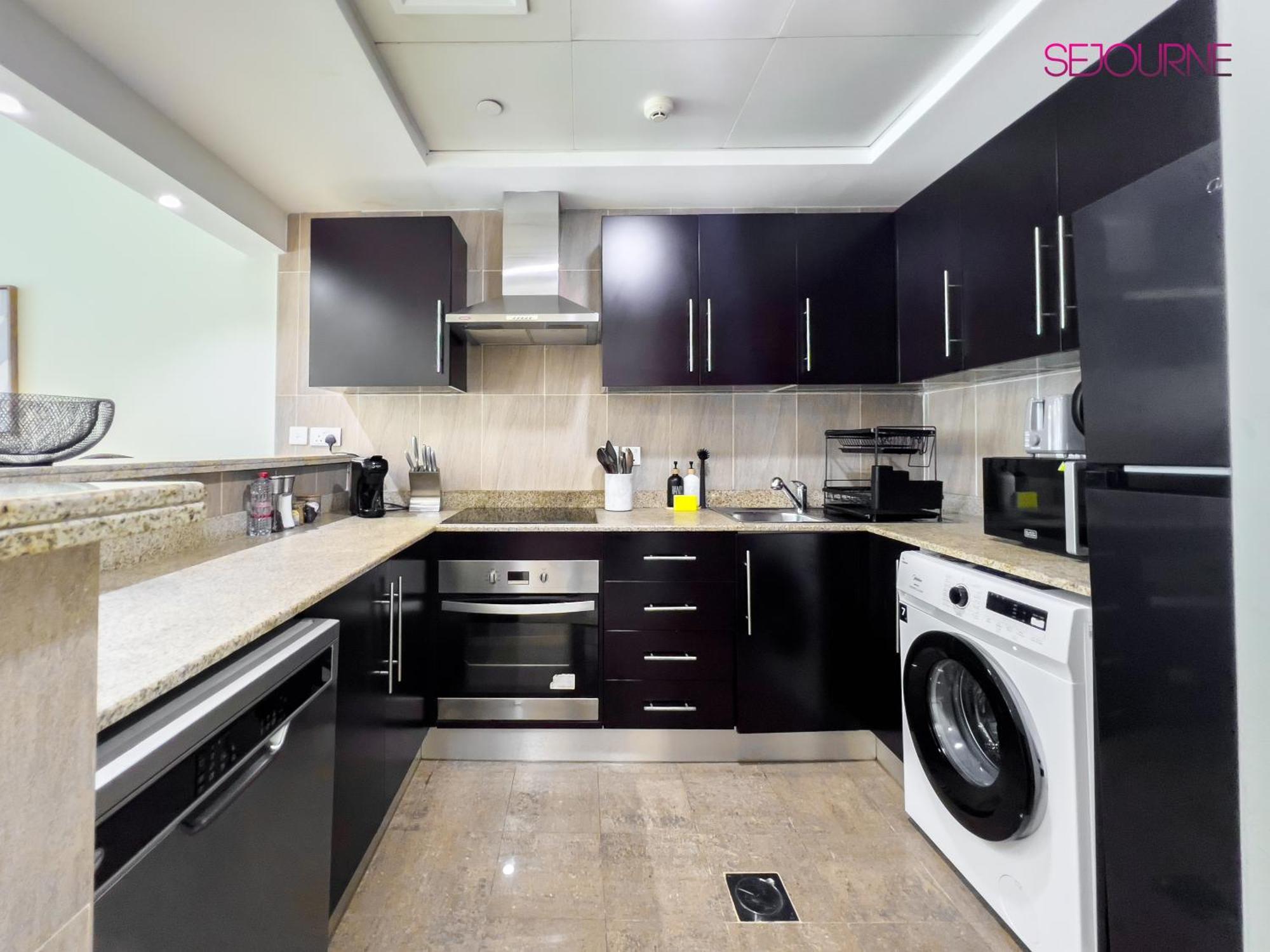 Brand New Spacious 1br In O2 Residences, Jlt Apartment *