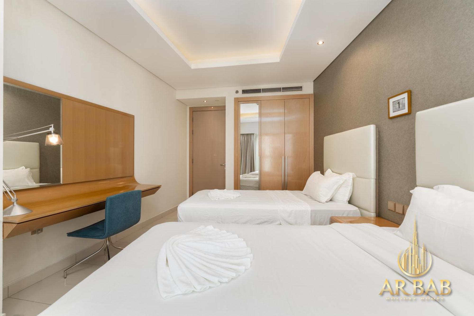 Damac Paramount Apartment