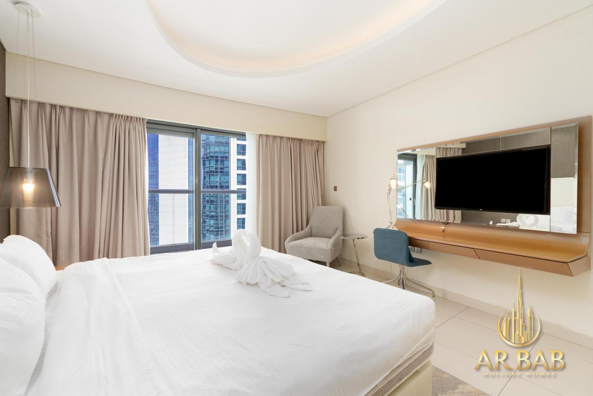 Damac Paramount Apartment *