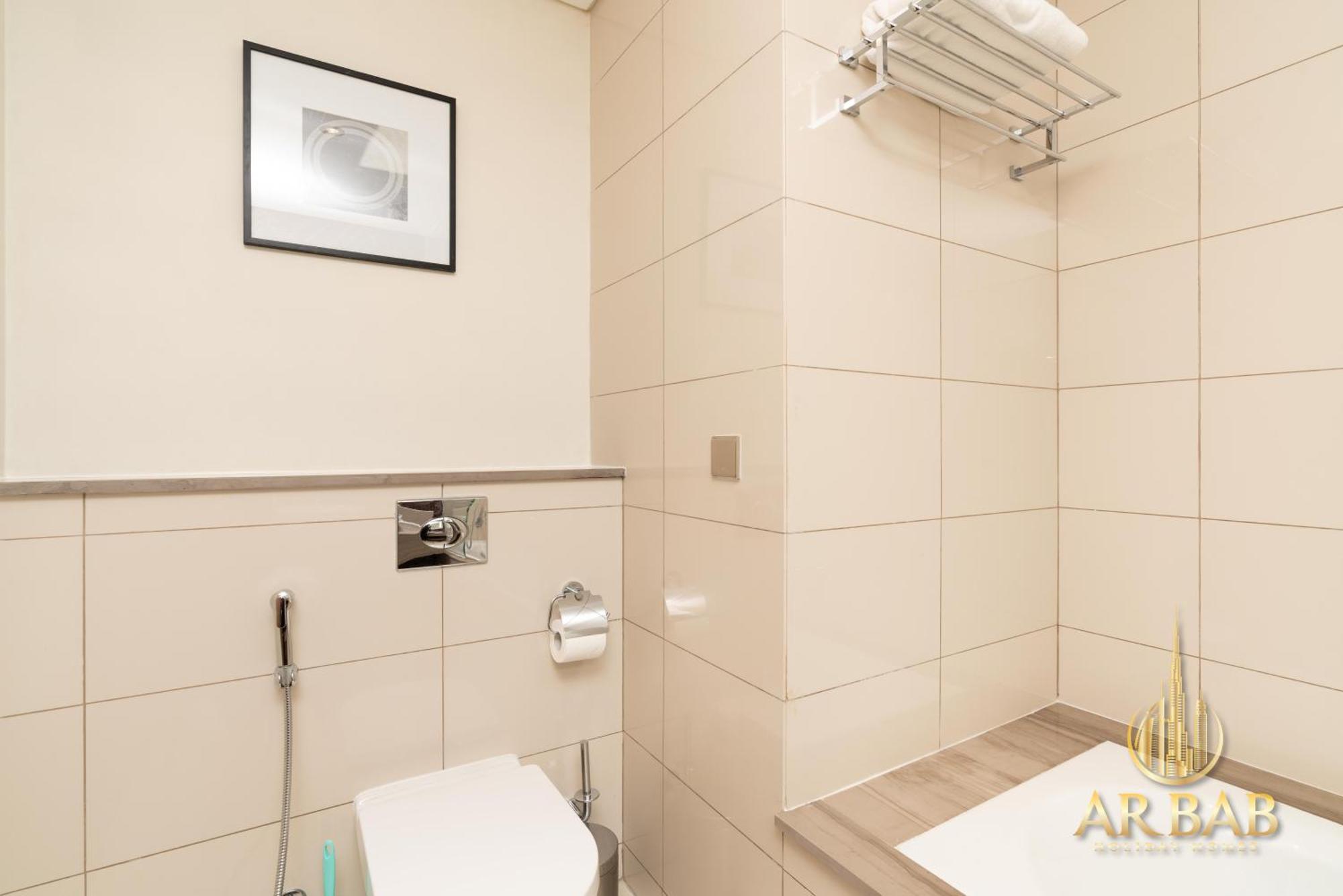 Apartment Damac Paramount *