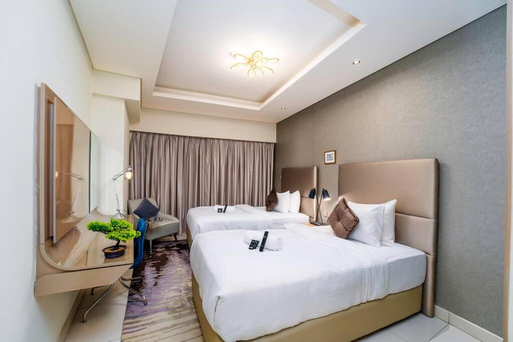 Apartment Paramount Flat With Amazing Burj Khalifa View *