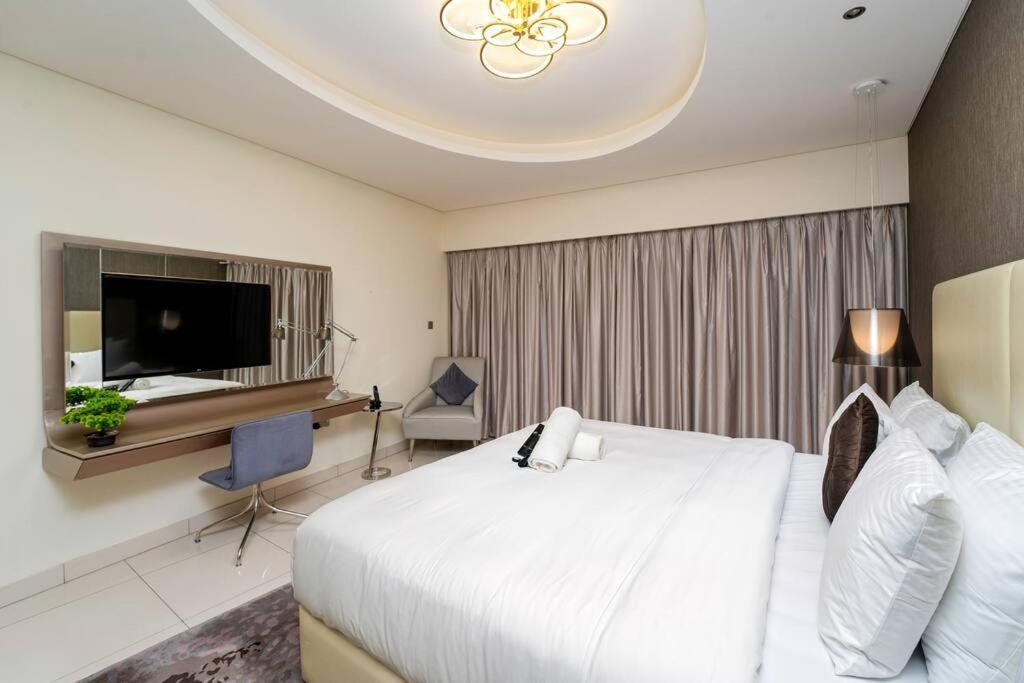 Paramount Flat With Amazing Burj Khalifa View Apartment Dubai