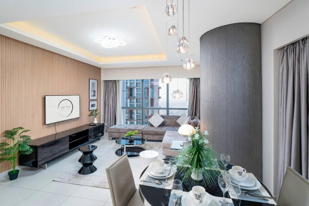 Apartment Paramount Flat With Amazing Burj Khalifa View Dubai