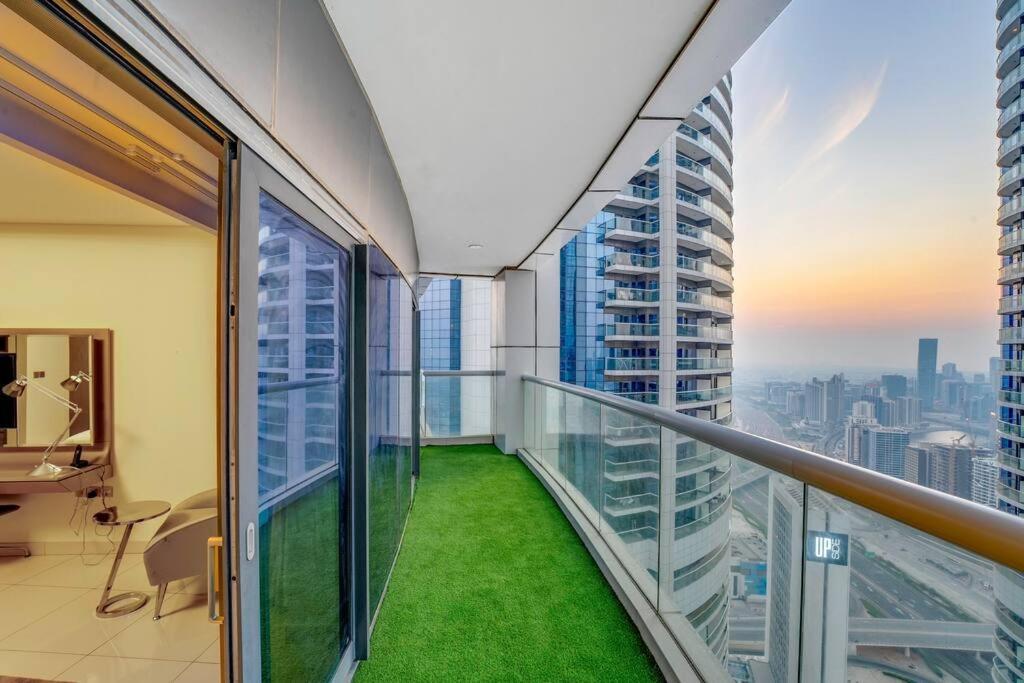 Paramount Flat With Amazing Burj Khalifa View Apartment Dubai