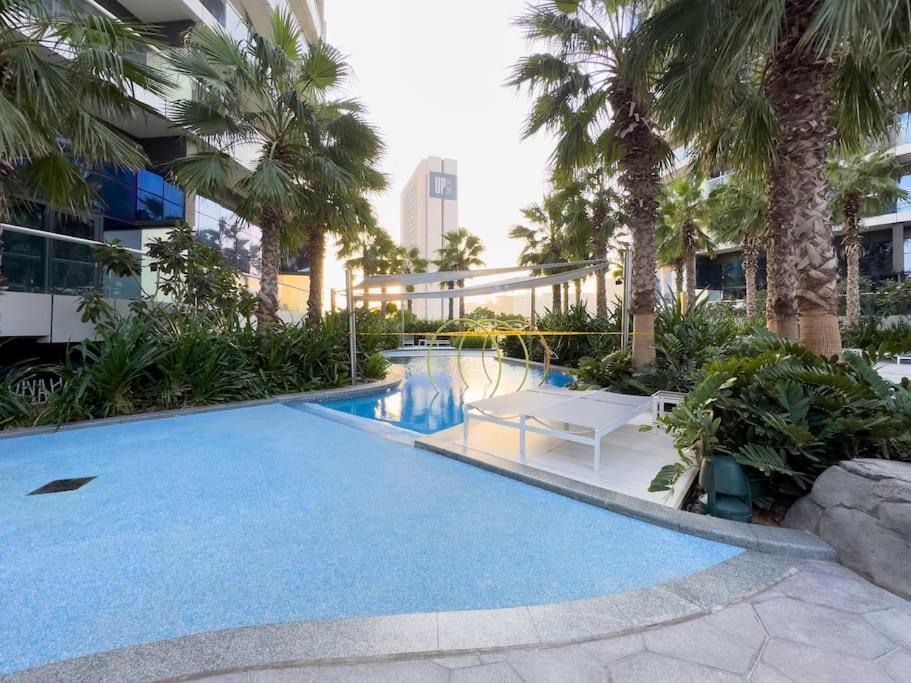 Paramount Flat With Amazing Burj Khalifa View