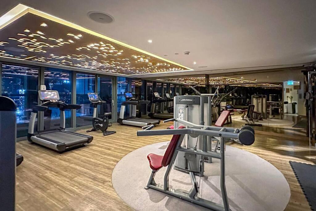 Paramount Flat With Amazing Burj Khalifa View Dubai