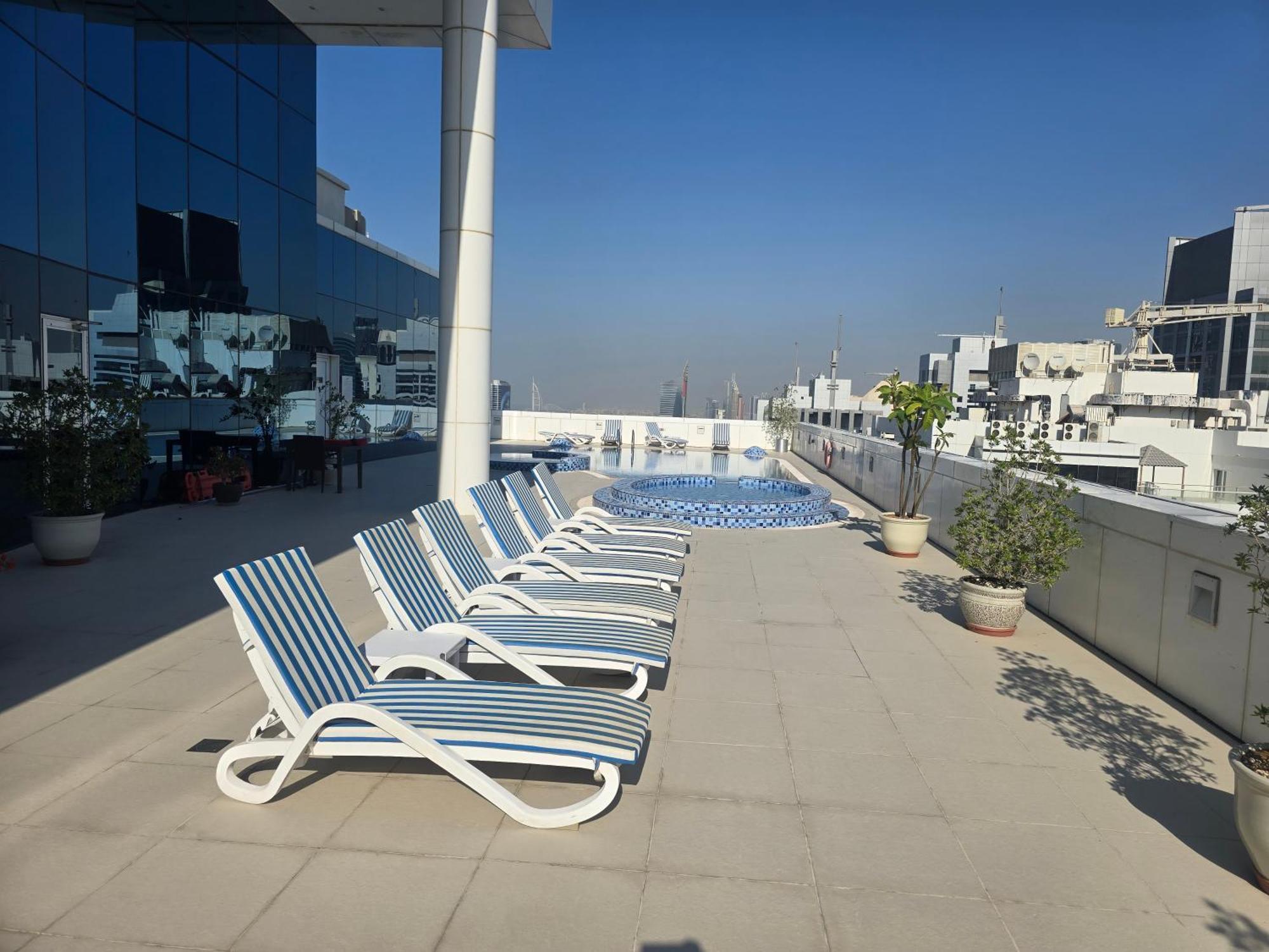 Primestay - Spacious 1br In Jlt - Saba Towers Apartment Dubai