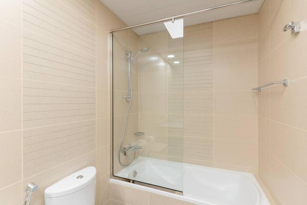 Amazing In Jlt Cluster C Apartment Dubai