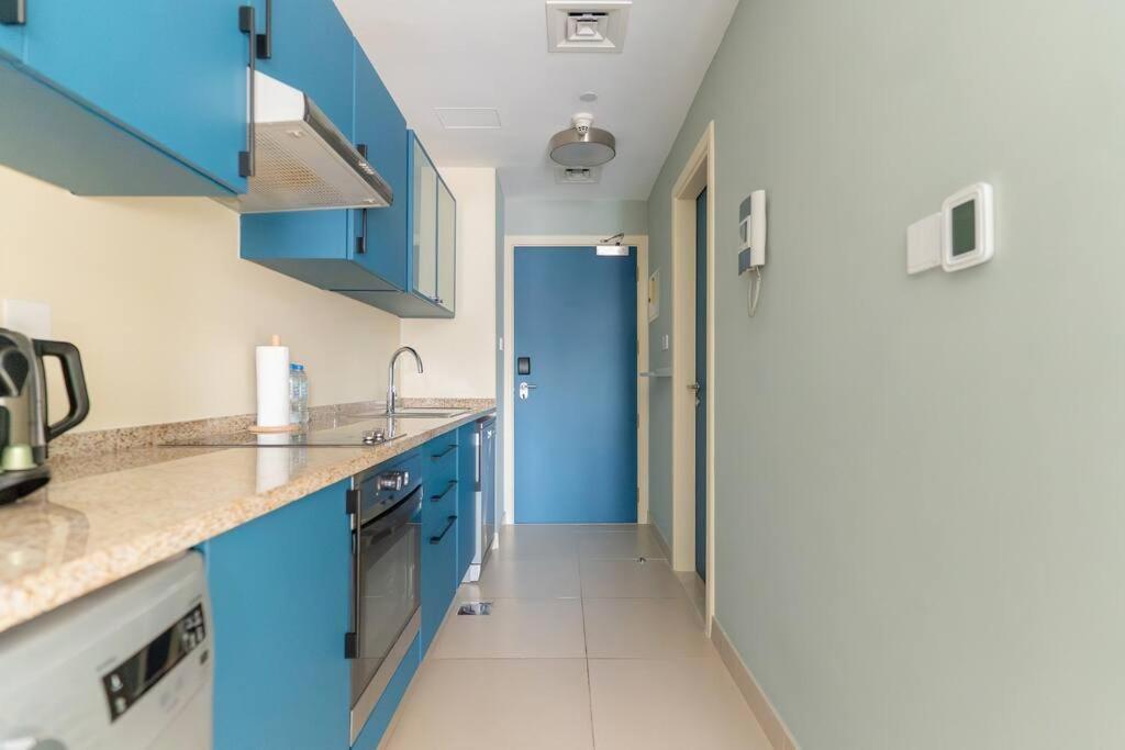 Amazing In Jlt Cluster C