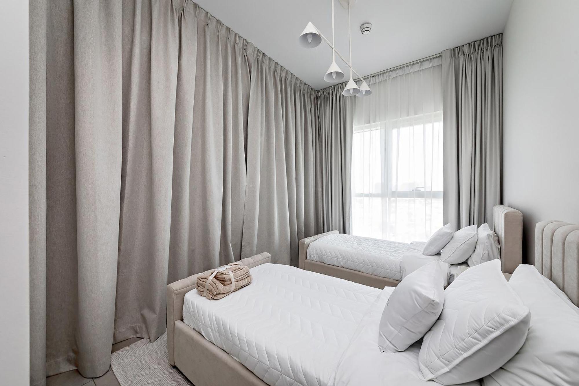 Apartment Deluxe 2br At Socio Hills Estate