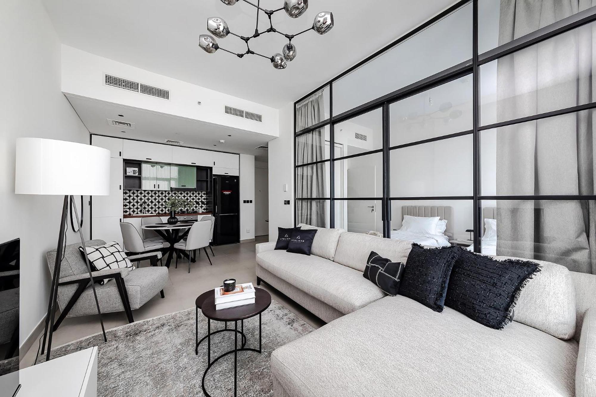 Deluxe 2br At Socio Hills Estate *