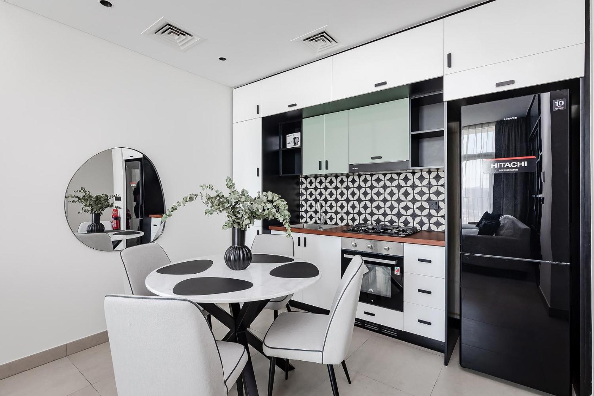 Deluxe 2br At Socio Hills Estate Apartment Dubai
