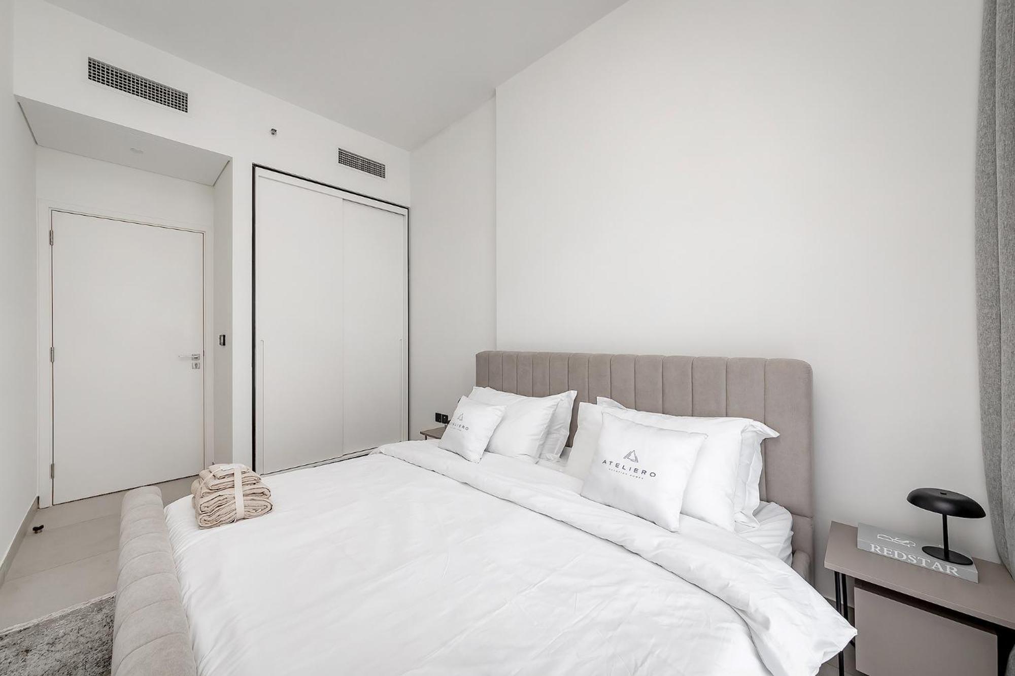 Deluxe 2br At Socio Hills Estate