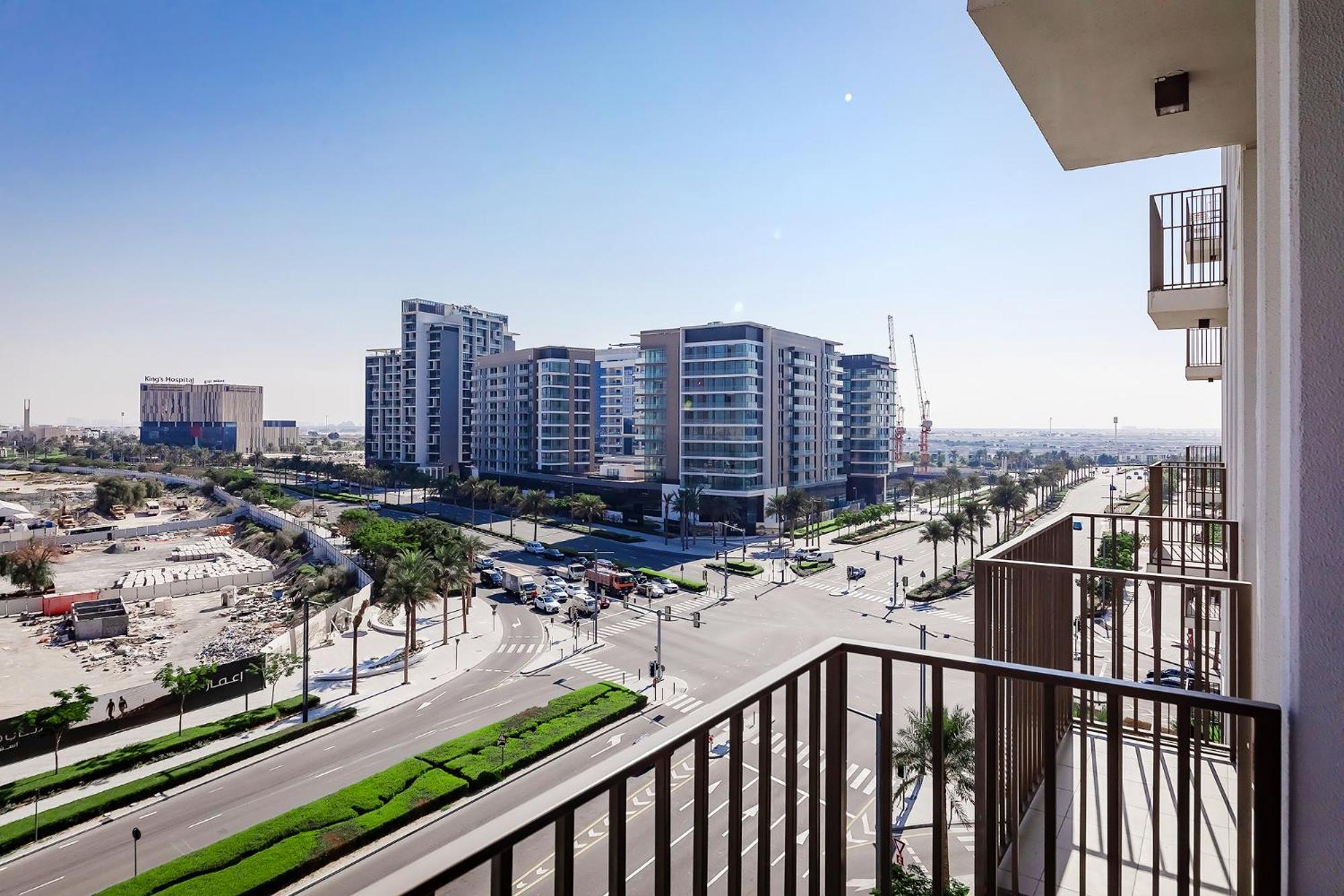 Deluxe 2br At Socio Hills Estate