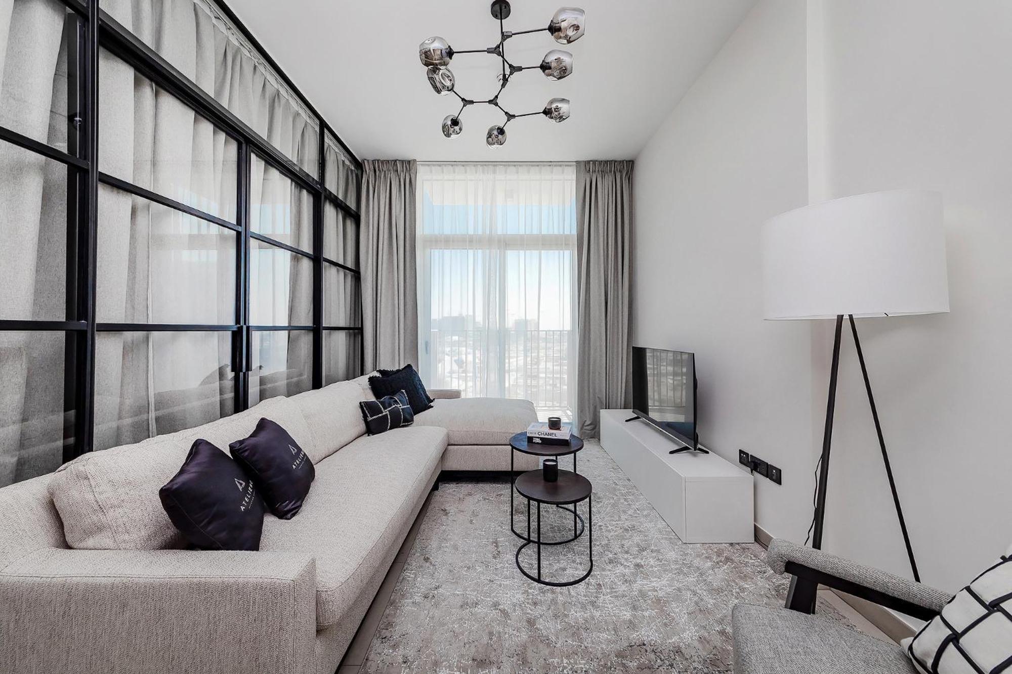 Deluxe 2br At Socio Hills Estate Apartment *