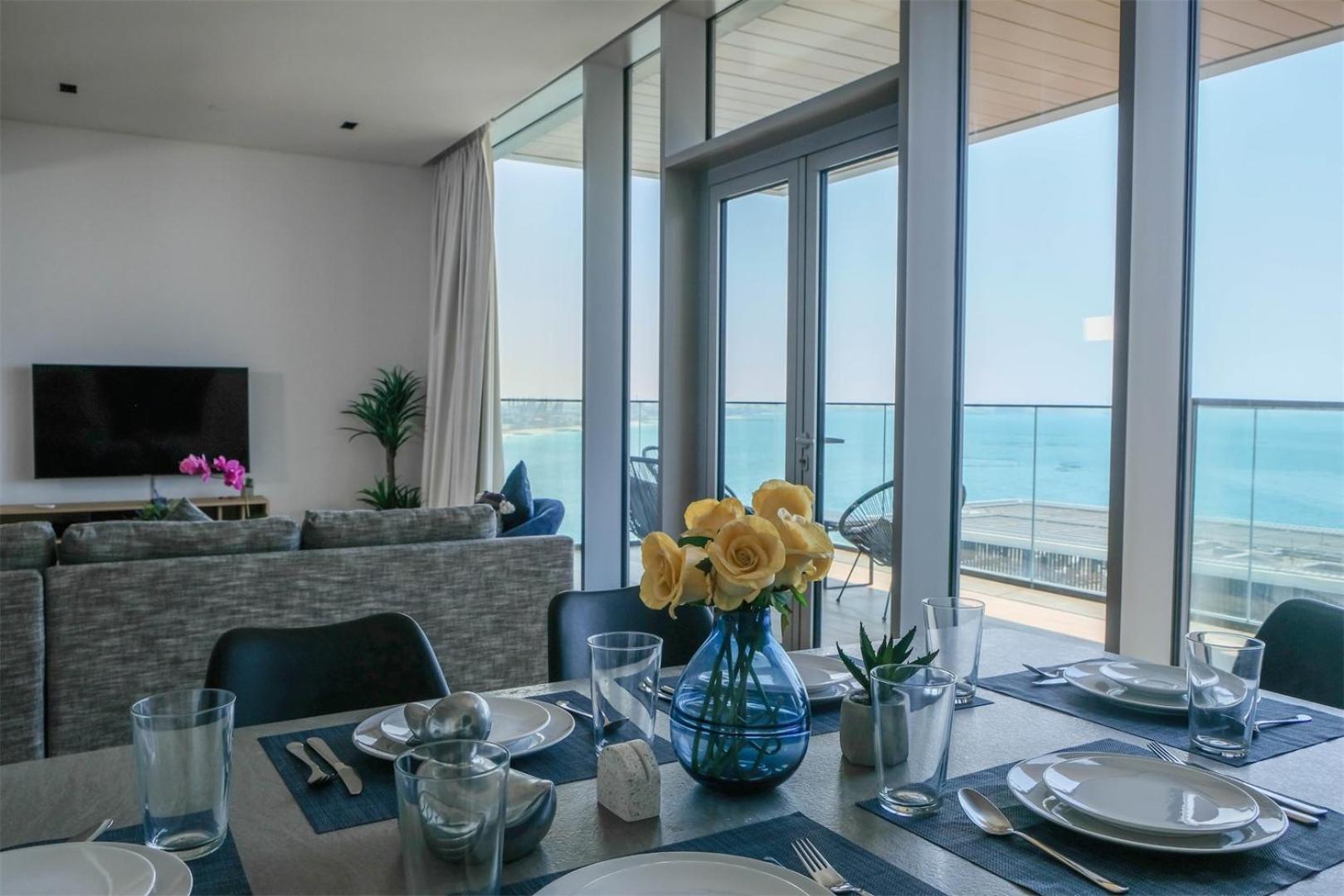 Mira Homes - Luxury 1 Bedroom With Sea View * Dubai