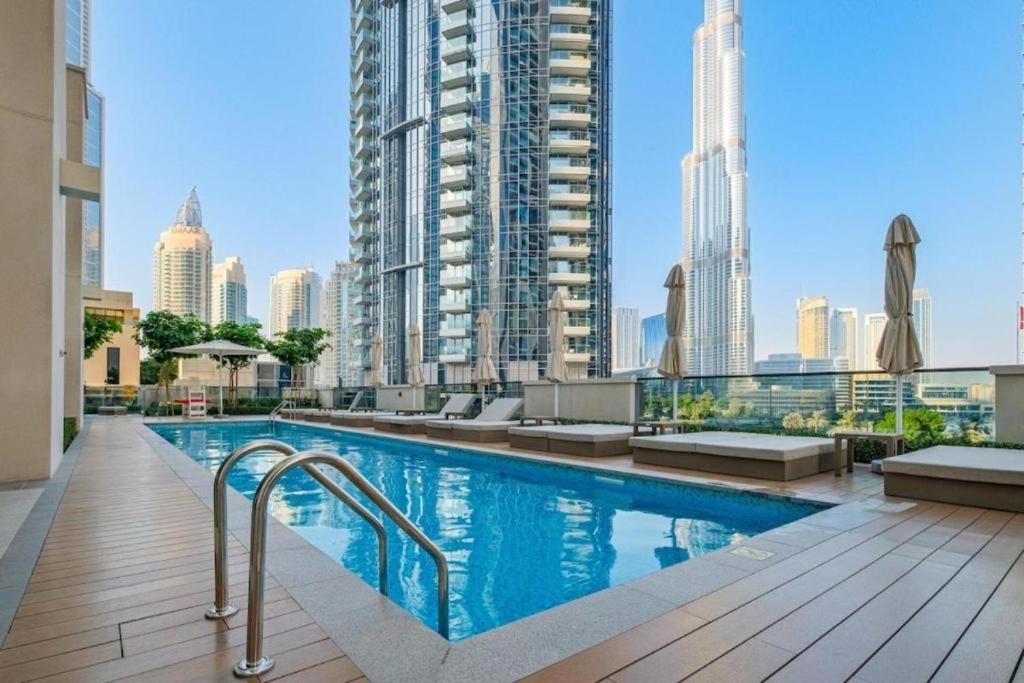 Iconic Burj Khalifa 2 Bedroom Downtown By Gua Gua Holiday Apartment *