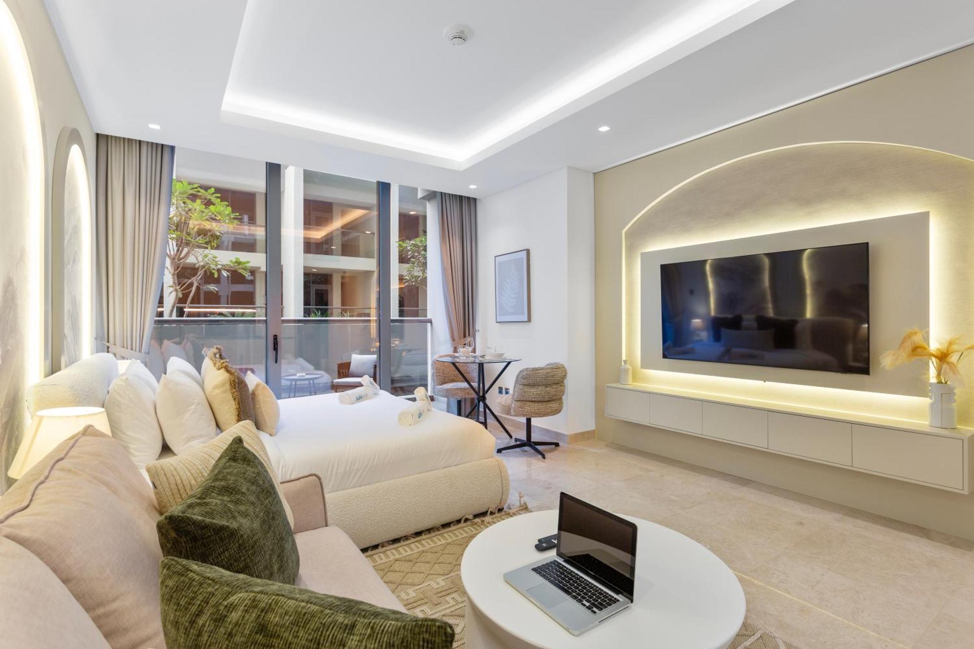 Luxury Living In The Heart Of Business Bay *