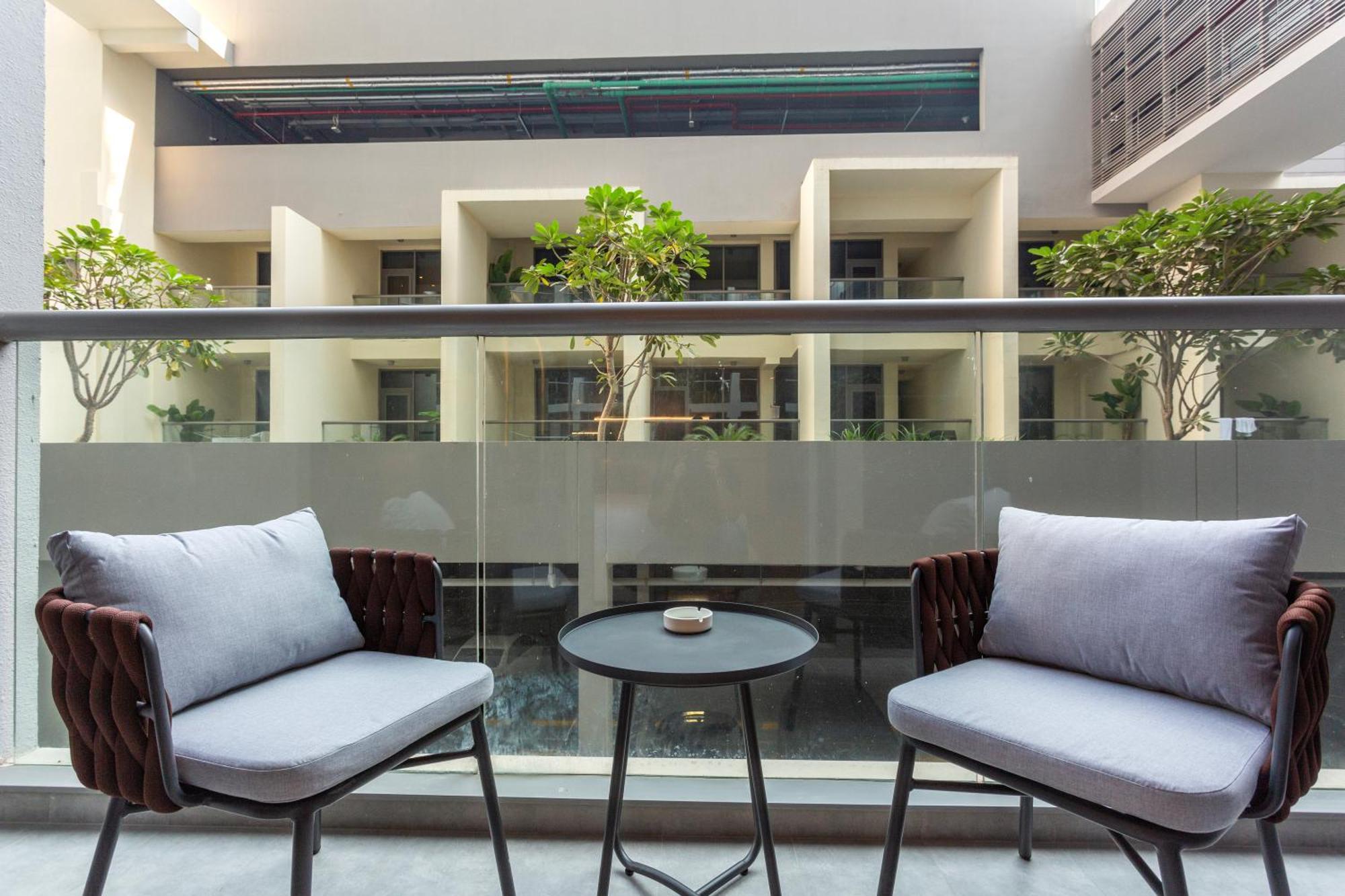 Apartment Luxury Living In The Heart Of Business Bay *