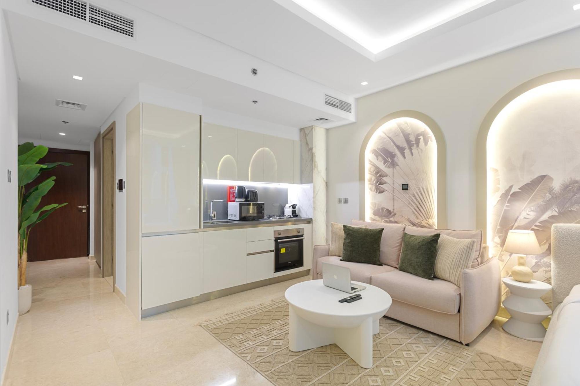 Luxury Living In The Heart Of Business Bay Apartment Dubai