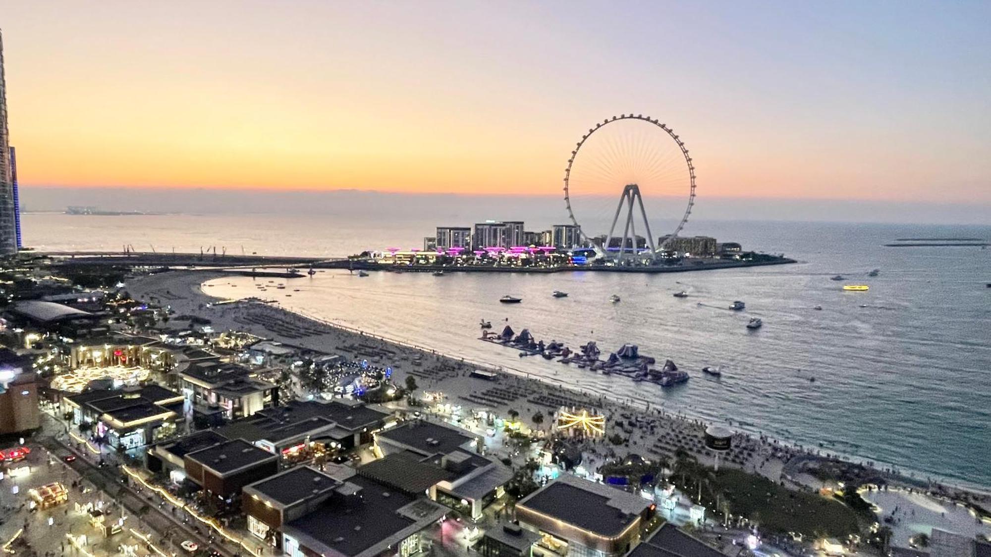 Jbr Beachfront Luxe Sea Facing Apartment *