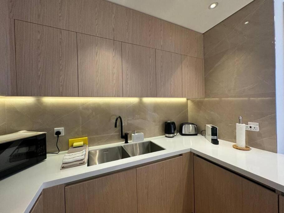 Apartment Luxury In Oakley Square Residences, Jvc
