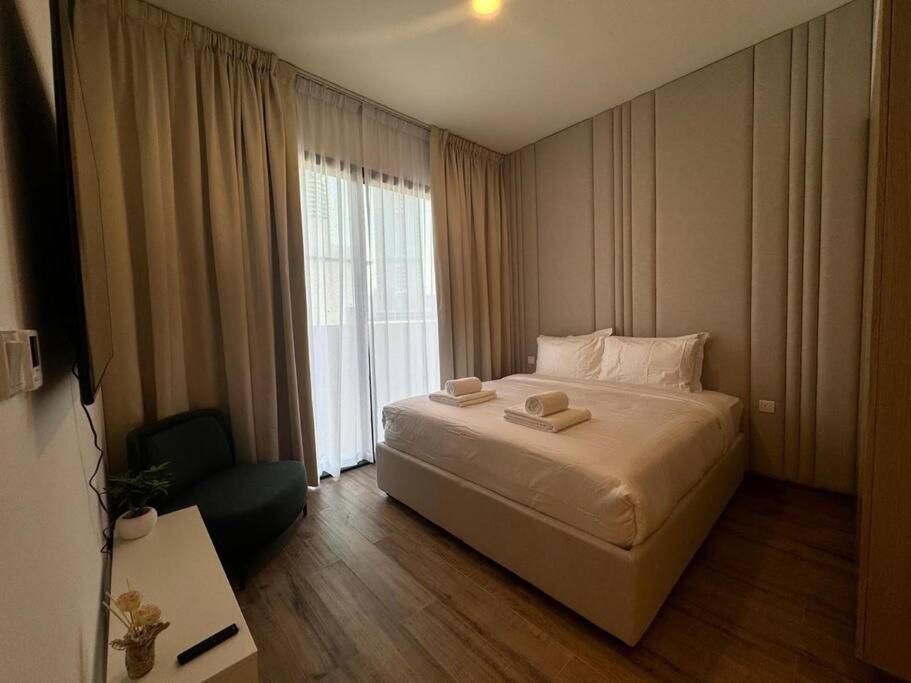 Apartment Luxury In Oakley Square Residences, Jvc