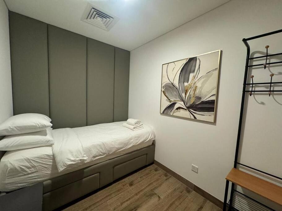 Apartment Luxury In Oakley Square Residences, Jvc *