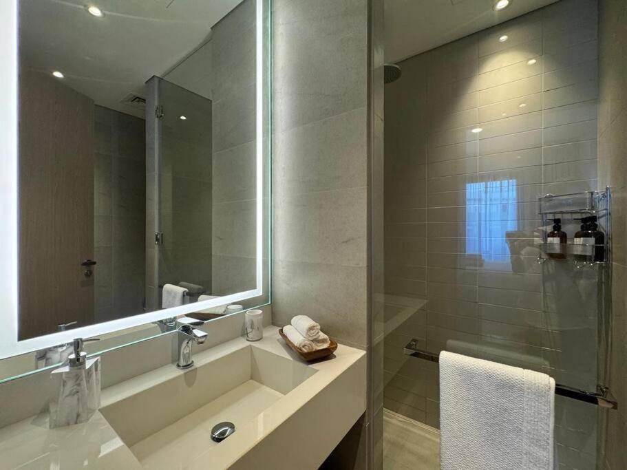 Apartment Luxury In Oakley Square Residences, Jvc Dubai