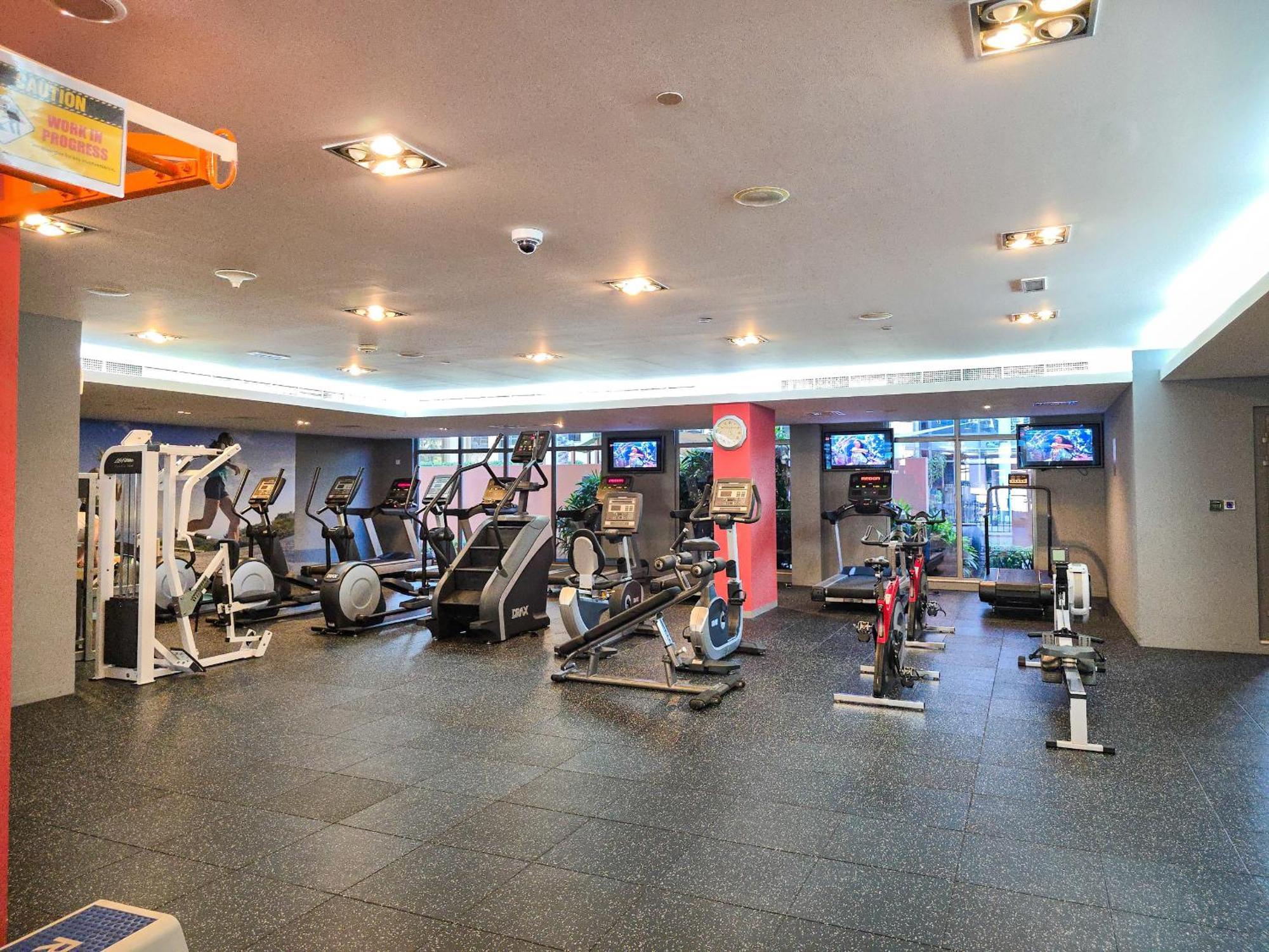 Easygo- Amazing 1bdr With View South Ridge- Downtown * Dubai