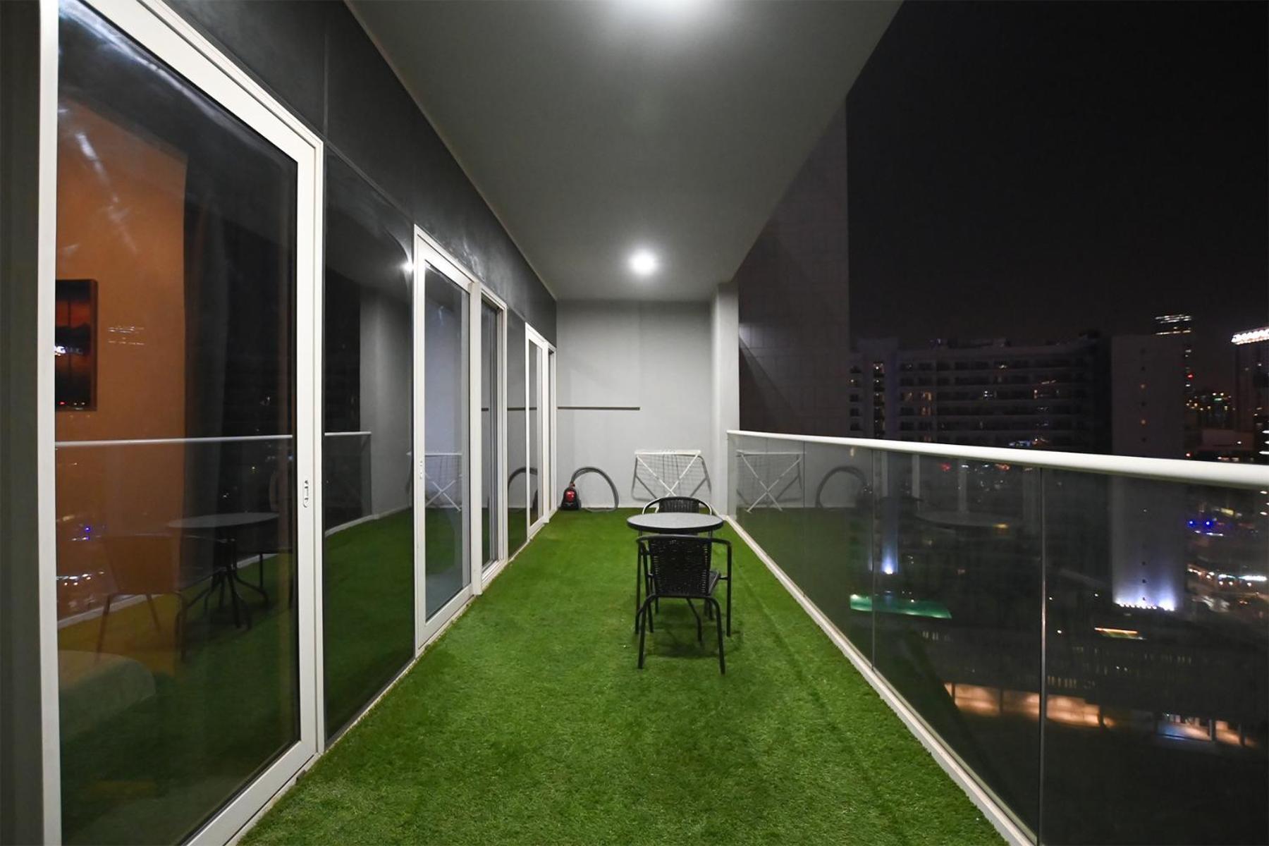 Apartment Brown Stone - Canal View Reva Dubai