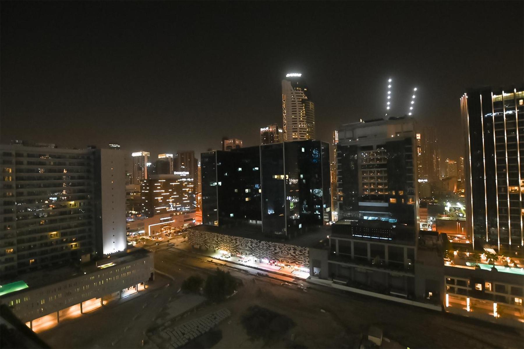Brown Stone - Canal View Reva Dubai