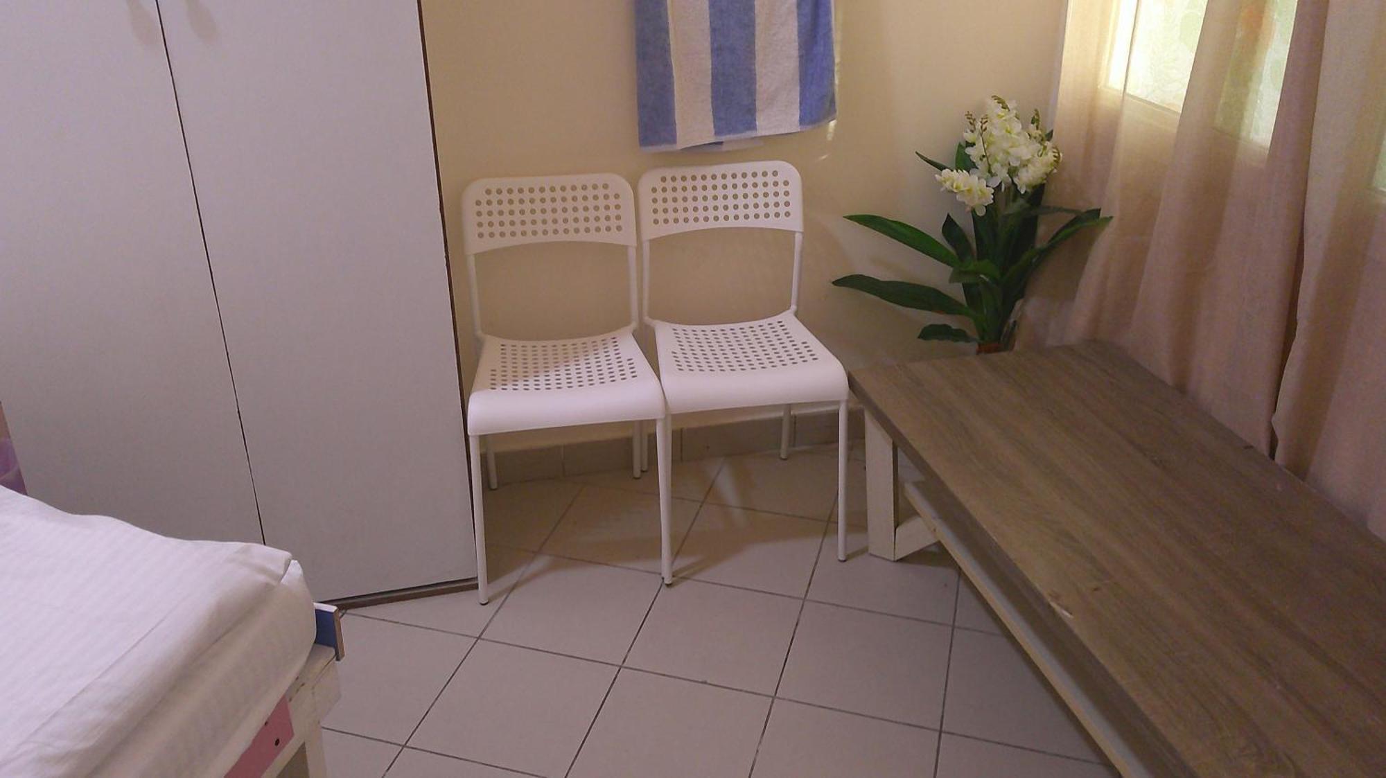 Inn Ruby Star Budget With Shared Washroom Access G06 Dubai