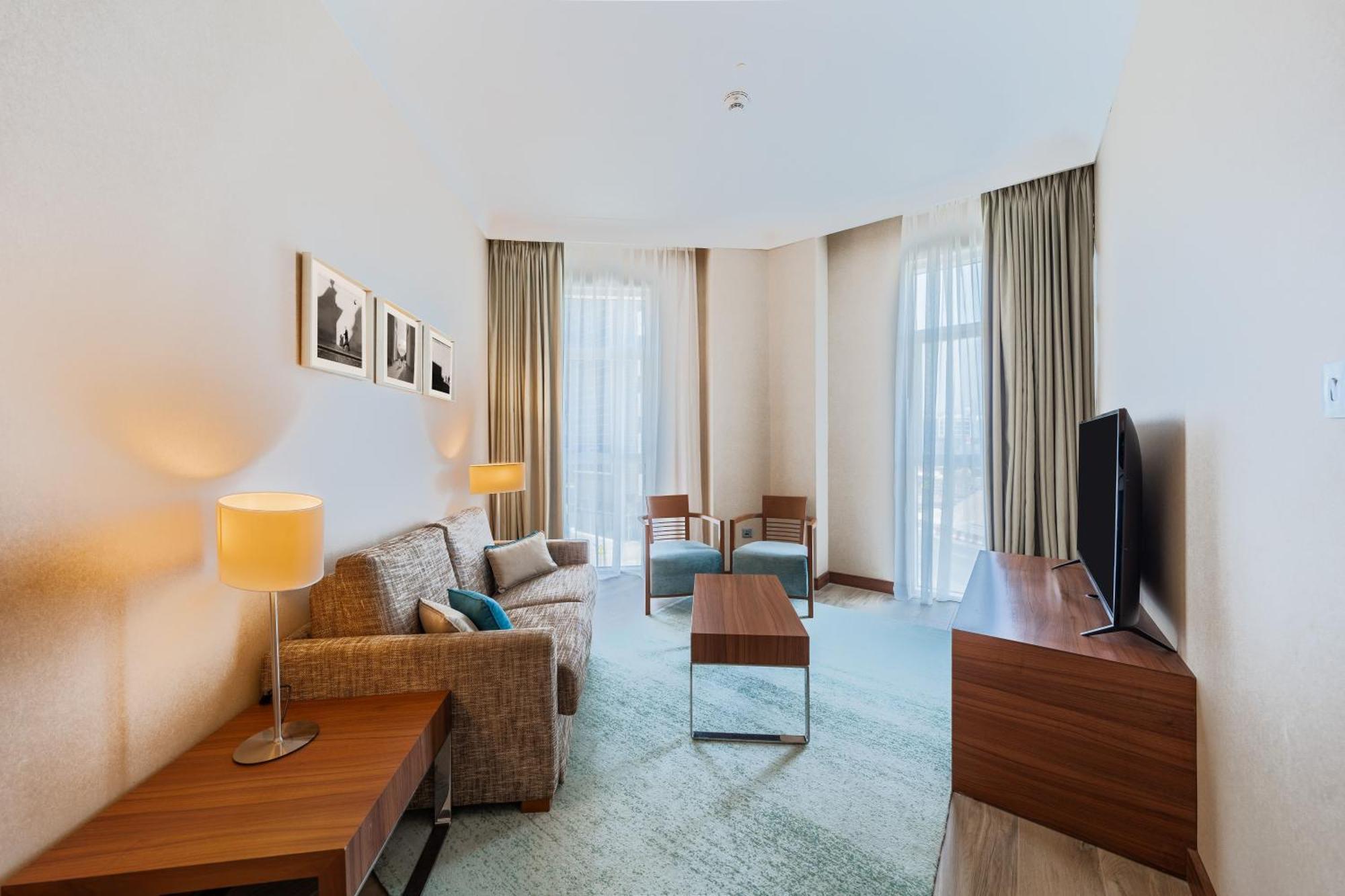 Hilton Garden Jumeirah Hotel