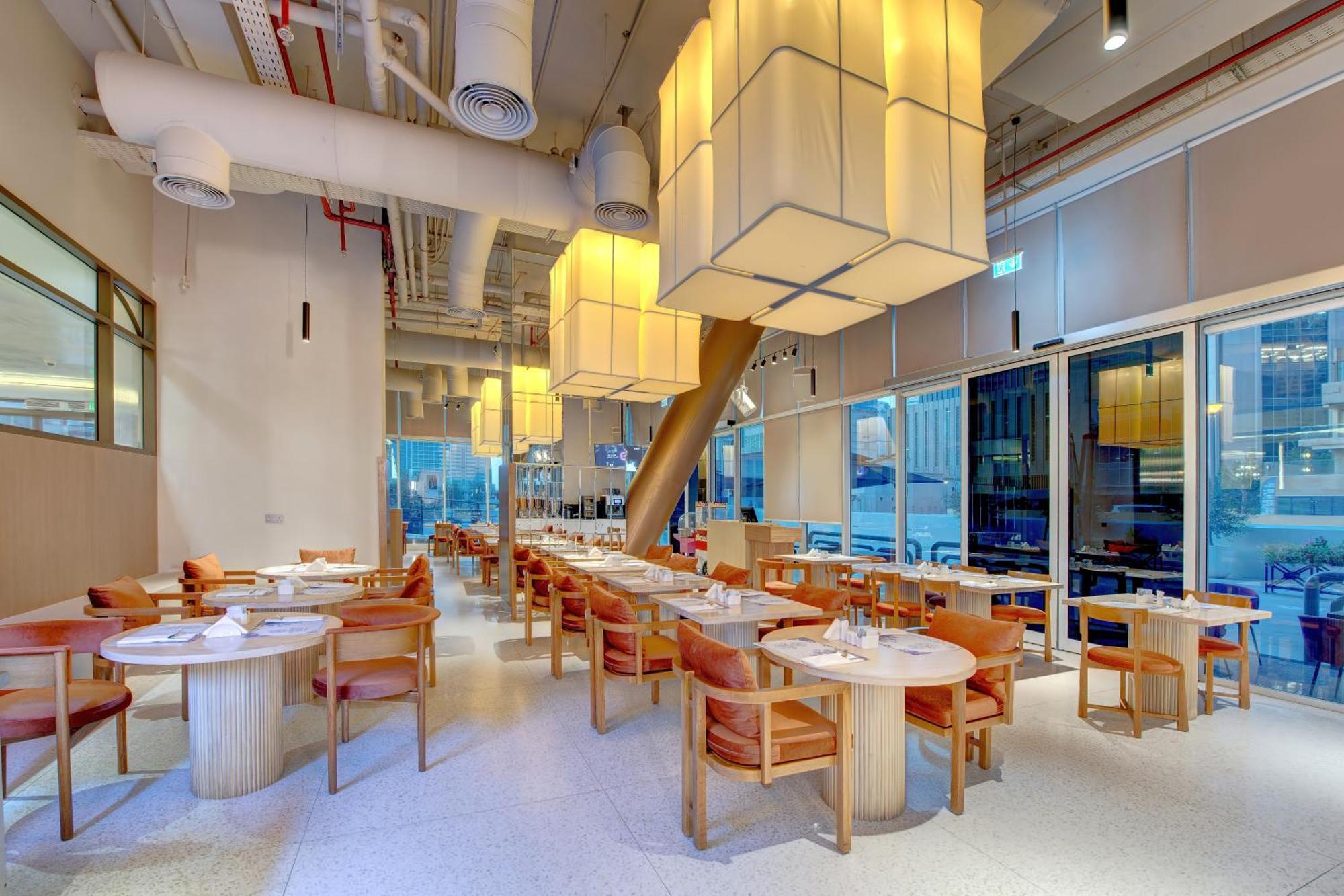 Aparthotel Royal Regency Marina Dubai