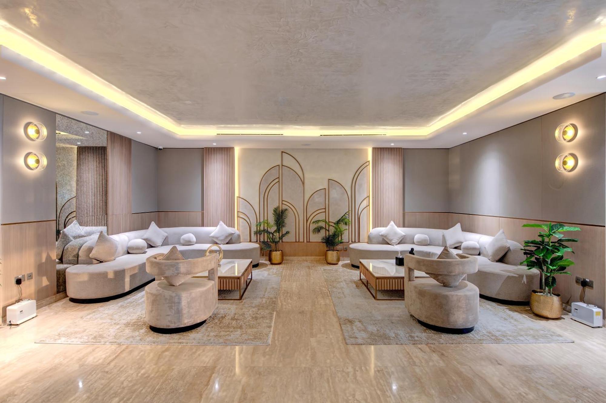 Royal Regency Marina 3*
