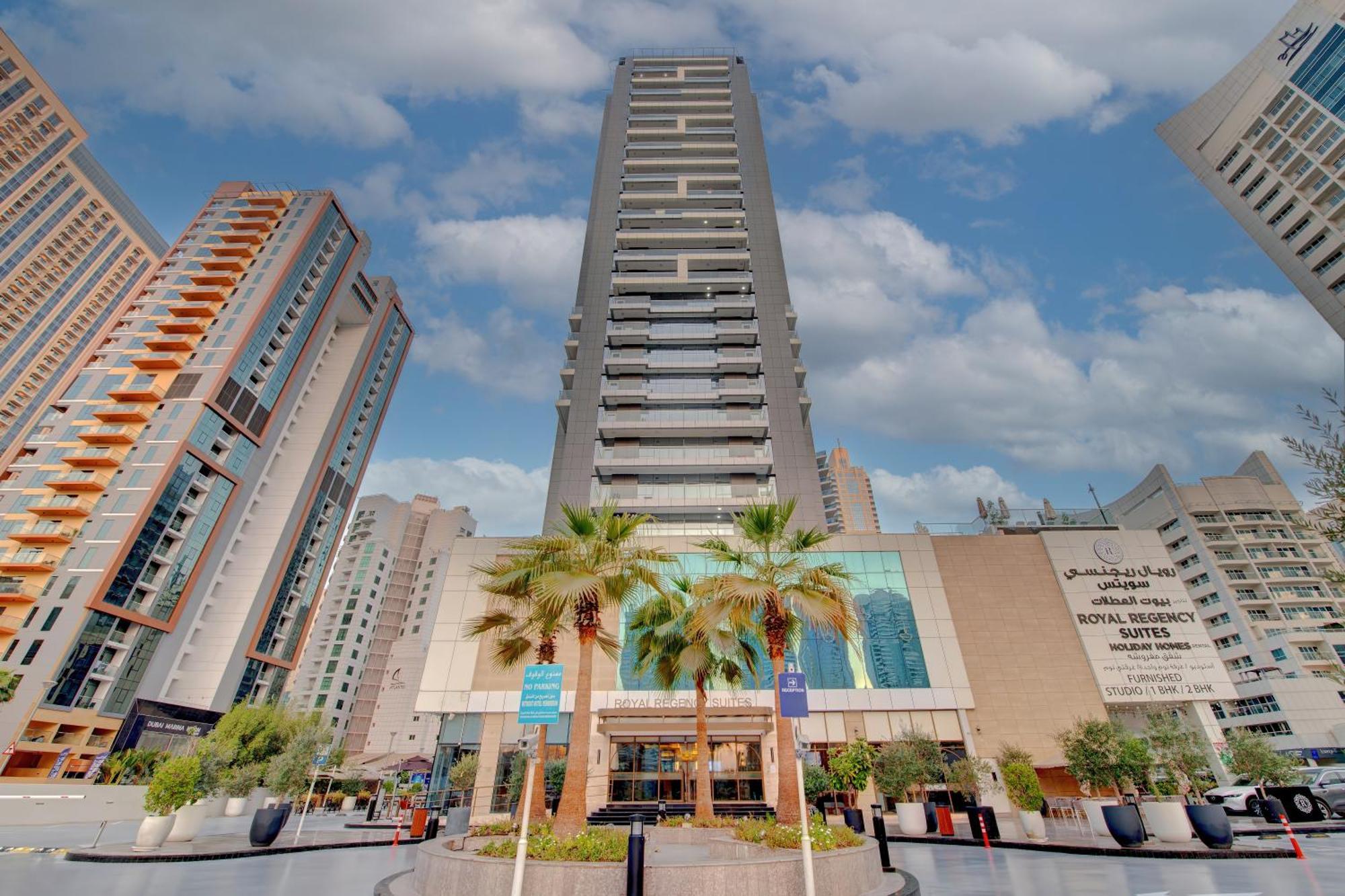 Royal Regency Marina Aparthotel 3*