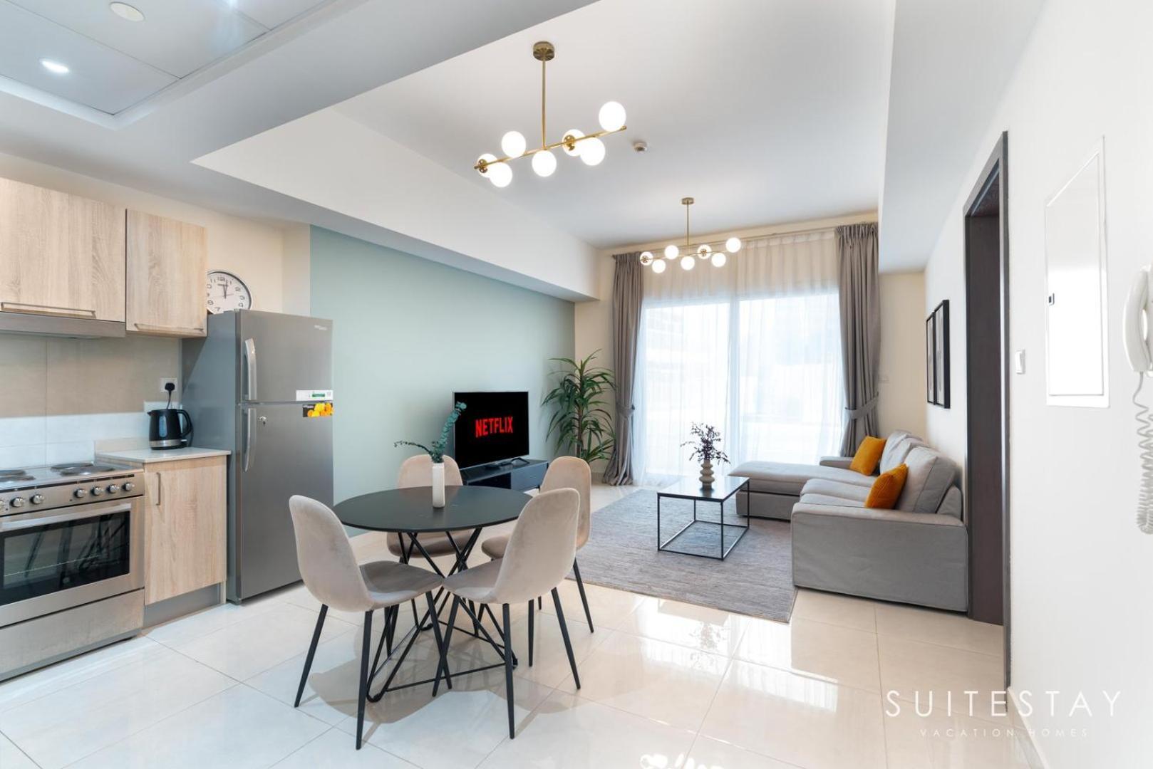 Spacious Centre With Large Balcony Apartment