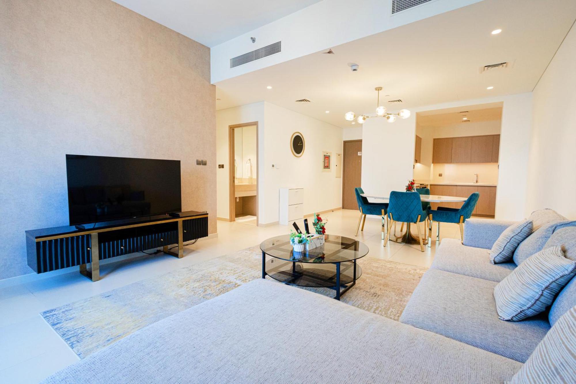 Mh - Act Tower - Downtown - Burj View 3bhk -ref4008 *